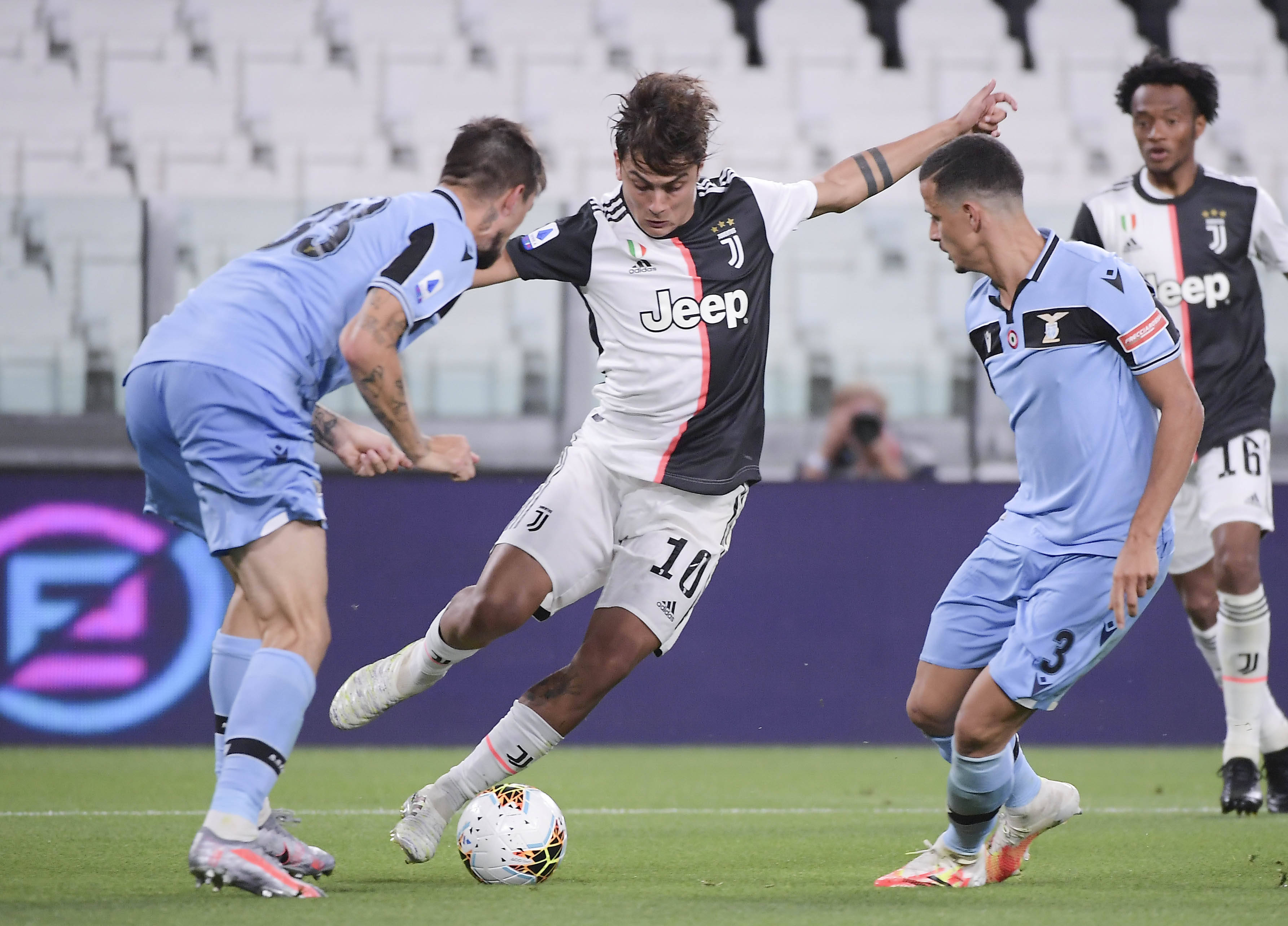 而是被训练 而是被训练