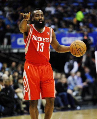 拉齐奥通过 拉齐奥通过